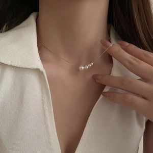 Élégant Pendentif Perle Artificielle Collier Alliage Plqué Or Argent Chaîne de Clavicule Bijoux Vintage Minimaliste pour Femmes Cadeau