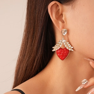 Vintage red resin heart earrings with diamond wheat motif and gold plating