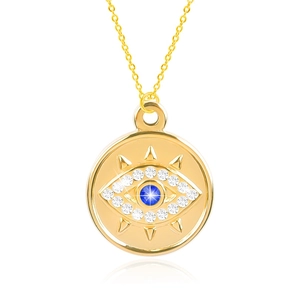 Détail macro du pendentif Œil maléfique avec pierre bleue, zircons blancs et plaqué or