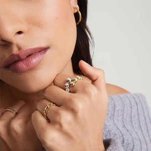 Fashionable 18k gold plated stainless steel bead rings and minimalist hoop earrings
