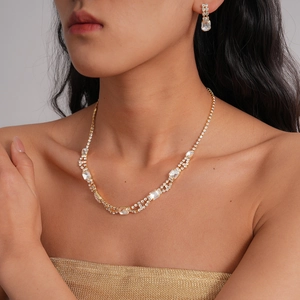 Luxury Double Layer Square Zirconia Jewelry Set For Women Copper Inlaid Rhinestone Necklace And Stud Earrings Set Elegant