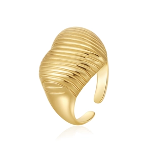 Detailed view of the gold-plated ribbed texture on a thick adjustable metal ring band