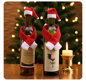 Mini set di cappellino natalizio rosso e bianco e sciarpa per decorare bottiglie