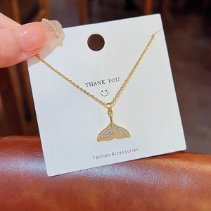 Collier Pendentif Queue De Sirène Acier Inoxydable Avec Zircon Incrusté Minimaliste Chaîne De Clavicule D'Été Pour Femmes