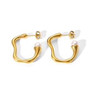 Irregular 18k gold plated geometric hoop earrings with pearls on white background