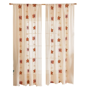 Cremeweiße Weihnachts-Spitzengardinen mit roter Schleife und Ahornblatt-Stickerei