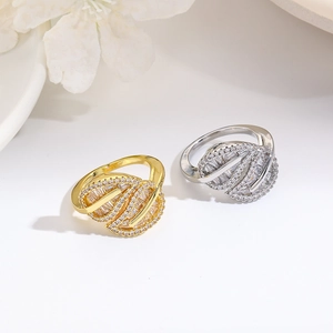 Nature Leaf Open Ring For Women Copper Inlaid Zirconia Adjustable Geometry Light Luxury Fashion Ring Jewelry Gift