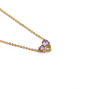 Collier Avec Pendentif Cœur Cuivre Plaqué Or Pierres Zirconium Violettes Vertes Bijou Élégant Simple Cadeau Pour Femmes