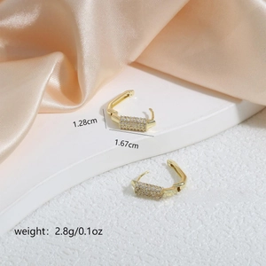 Detailed size and weight view of luxury U-shaped gold earrings with micro-set zircon