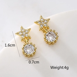 Boucles d'oreilles étoiles et cercles dorées exquises avec cristaux de zircone brillants