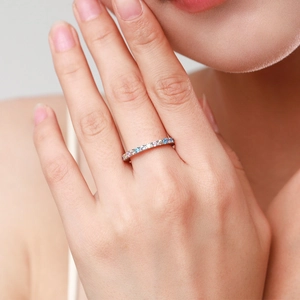 S925 sterling silver ring with micro-pave rainbow cubic zirconia on woman's finger