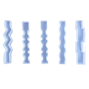 5-piece set of blue plastic clay scrapers with serrated and wavy edges for DIY sculpting