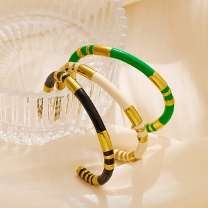 Retro Stainless Steel Segmented Enamel Bangle For Women Simple Gold Plated C-Shaped Open Bracelet Fashion Jewelry Gift
