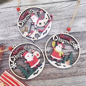 Christmas Hanging Ornaments Wooden Round Hollow Out Pendants With Red Beads Jute Rope Santa Snowman Reindeer Decor