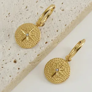 Boucles D Oreilles Créoles Étoile Du Nord Acier Inoxydable Plaqué Or 18K Pendentif Étoile À Huit Branches Zircon Femme