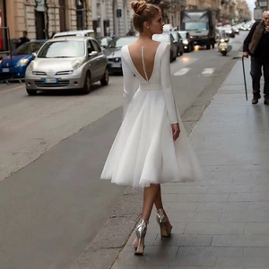 Elegant white V-neck long sleeve short wedding dress with back pearl buttons and tulle skirt