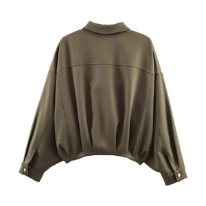 Retro olive green bomber jacket for women featuring a pleated hem and loose batwing sleeves