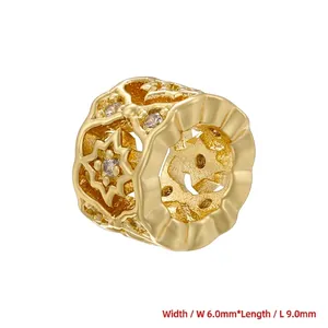 Macro view of honeycomb star bead in gold-plated copper with zircon measuring 6.0x9.0mm
