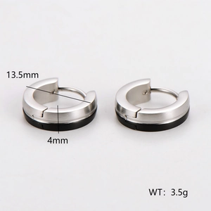 Detailed specs of stainless steel hoop earrings with black trim and 13.5mm outer diameter