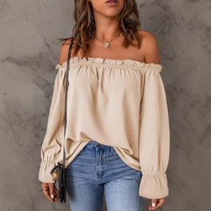 Haut élégant en mousseline beige à épaules dénudées et manches longues pour femmes