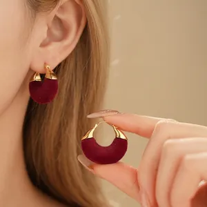 Vintage Red Flocking U-Shape Earrings Velvet Copper Hoops Gold Plated Stainless Steel Post Elegant Chic Women Jewelry