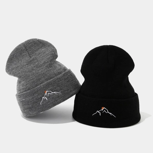 Bonnet En Maille Broderie Montagne Au Coucher Du Soleil Chaud Acrylique Hiver Sportif Décontracté