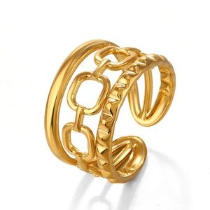 Anello a catena multistrato regolabile in acciaio inossidabile placcato oro con texture
