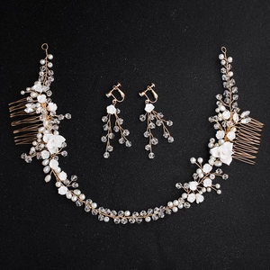 Handmade bridal hair comb and clip-on earring set with white pearls and flowers