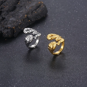 Retro snake-shaped stainless steel open rings in gold and silver with textured scales
