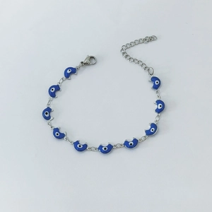 Silbernes Edelstahl-Mondarmband mit blauen Emaille-Evil-Eye-Gliedern und Karabinerverschluss