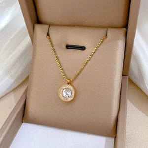 Collier Pendentif Halo Circulaire Minimaliste Acier Titane Zircone Plaqué Or Pour Femmes