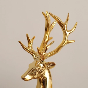 Modern gold electroplated reindeer bust sculpture for luxury home and office desk decor