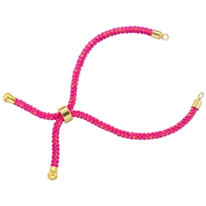 Detail des verstellbaren rosa und 18K gold geflochtenen Milan-Armbands mit Metallverschluss