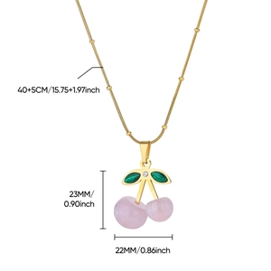 Détails du collier pendentif cerise rose avec dimensions en centimètres et en pouces