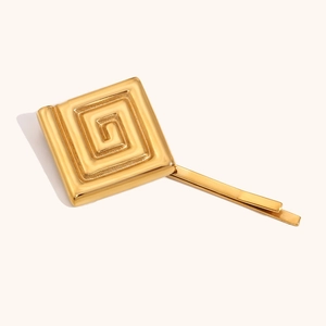 Barrette en acier inoxydable plaqué or 18K avec motif géométrique en spirale