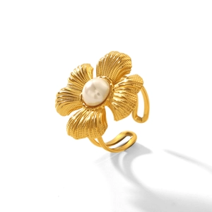 French retro 18K gold stainless steel flower ring with pearl on white background