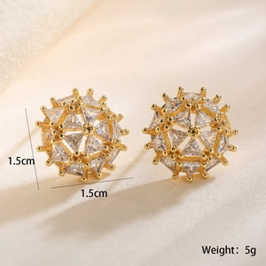 Boucles d'oreilles géométriques luxueuses plaquées or avec zircons triangulaires brillants