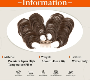 Détail d'un chignon frisé brun foncé avec fibres japonaises et instructions de lavage