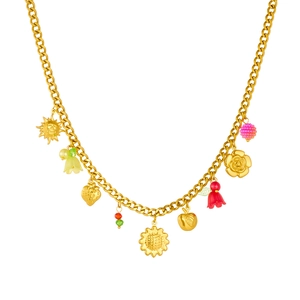 Collier en acier inoxydable doré avec breloques de tournesols et fruits sur fond blanc