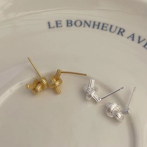 Minimalist 925 sterling silver knotted stud earrings in gold and silver set