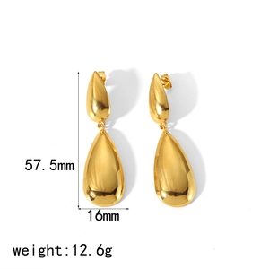 Polished 18K gold waterdrop earrings with dimensions 57.5mm by 16mm and weight info