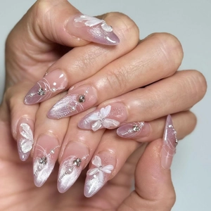 French Style Purple Gradient Cat Eye Press On Nails Almond Shape With 3D Butterfly Flowers Artificial Pearls Rhinestones For Women