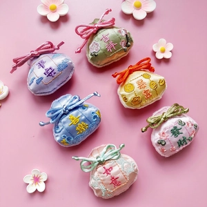 Chinese Style Embroidered Luck Bag Satin Brocade Charm DIY Accessory Auspicious Character Brooch Vintage Traditional Decor