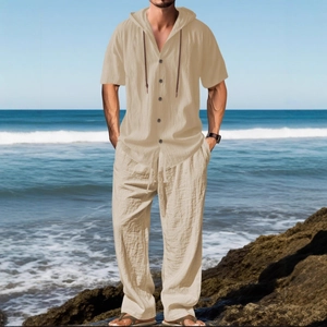 Ensemble décontracté deux pièces en coton lin beige pour homme avec chemise à capuche et pantalon