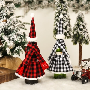 Christmas Wine Bottle Covers Buffalo Plaid Fabric Hat Scarf Skirt Decorative Party Table Holiday Ornament Festive Gifts