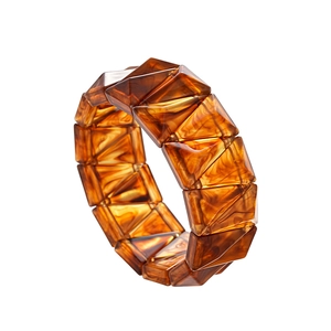 Vintage acrylic geometric triangular bracelet with amber tortoiseshell marble pattern