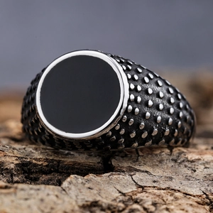 Vintage Signet Ring For Men 316L Stainless Steel Black Epoxy Rivet Texture Punk Industrial Style Fashion Jewelry