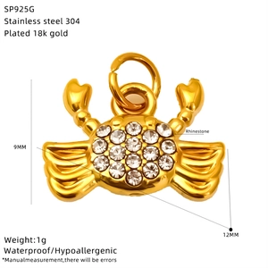 Gold plated 304 stainless steel crab pendant with sparkling rhinestones and measurements