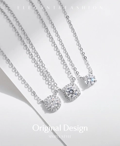 Vue détaillée de trois colliers en argent s925 avec pendentifs moissanite variés