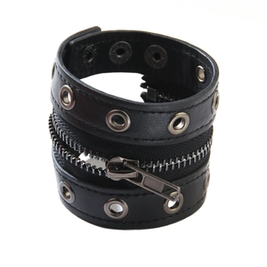 Schwarzes breites Lederarmband im Punk-Stil mit Metallreißverschluss und Nieten